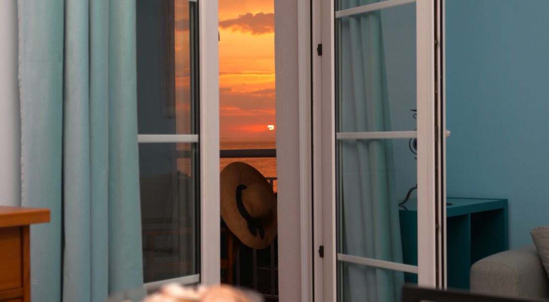 Summer House Nikiti-deluxe suite-sunset-view